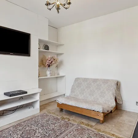 Spacious 3 Bedroom Apartment Near London Top Attractions Extérieur photo