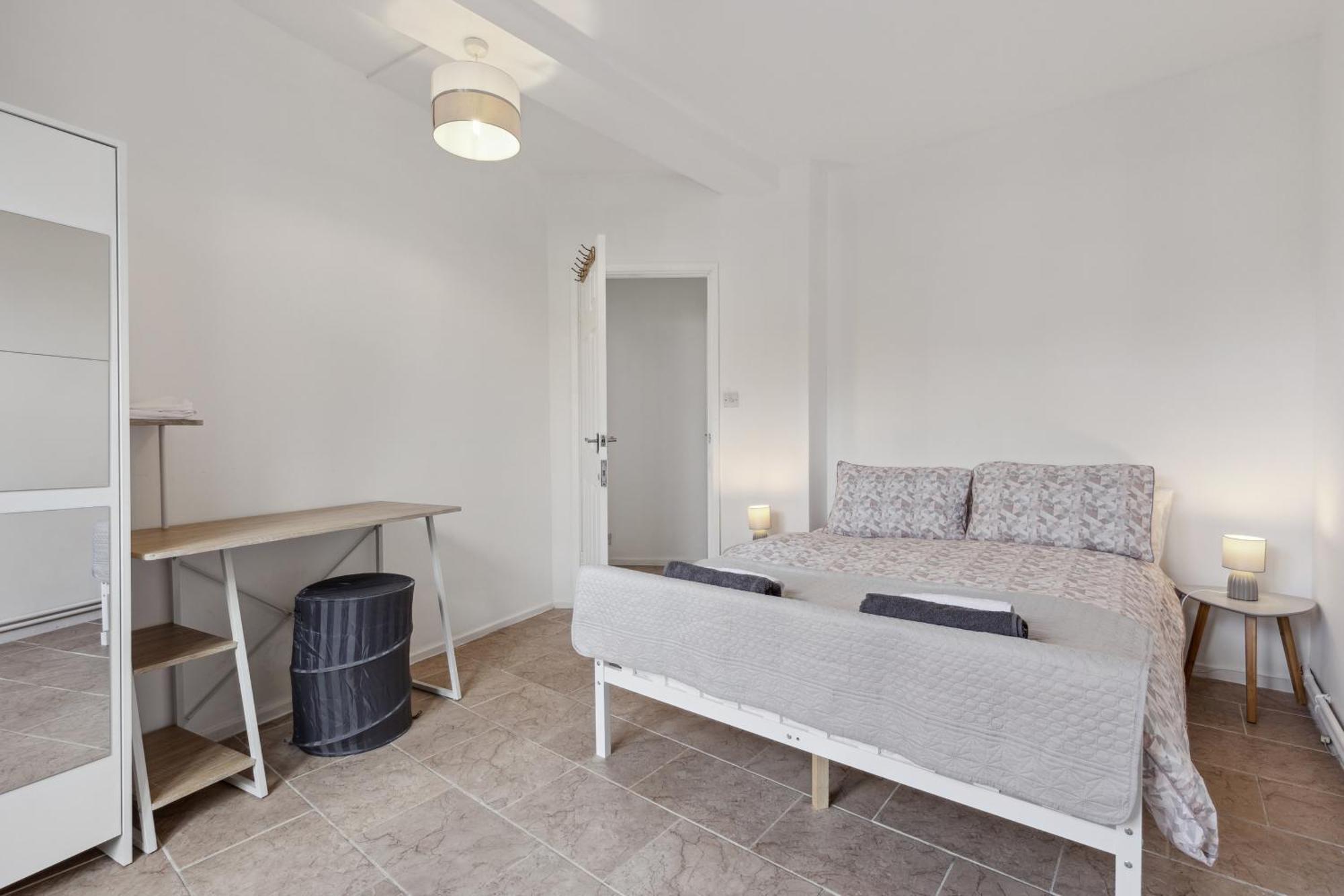 Spacious 3 Bedroom Near Attractions Appartement Londres